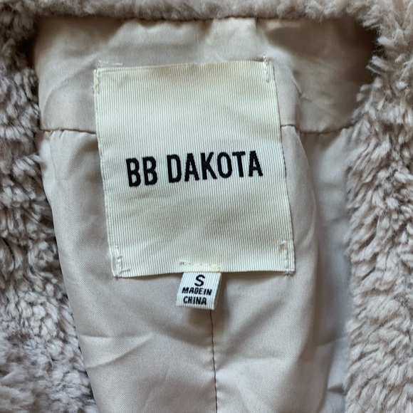 Faux-Furry Winter Overcoat - Picture 2 of 2